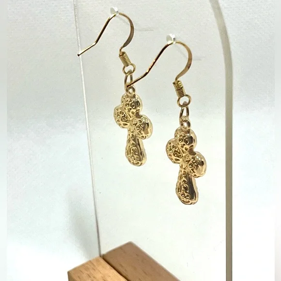 NWT Gold Cross Earrings Drop Dangle Textured 3D 18k gold plated hook boutique - Picture 6 of 10